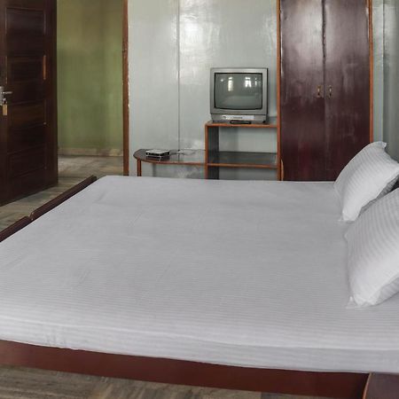 Spot On 49477 Hotel Galaxy Dimapur Exterior photo